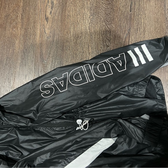 Adidas rain coat - Picture 2 of 2